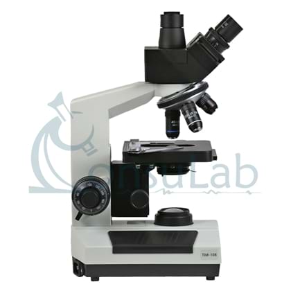 Microscópio Biológico Trinocular com Aumento 40x até 1600x, Objetivas Acromáticas e Iluminação 20W Halogênio